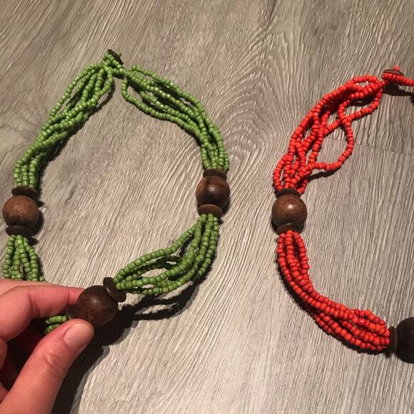 Green Beads Necklace Choker - Picture 5 of 5